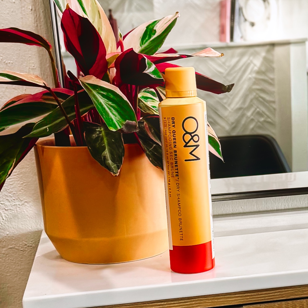 O&M Dry Shampoo for Brunettes